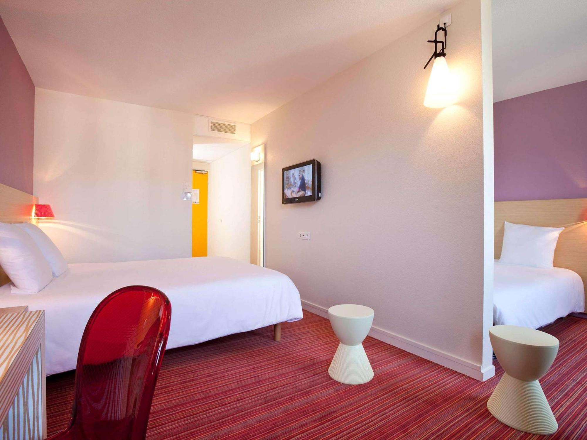 Ibis Styles Le Puy En Velay Hotel Exterior foto