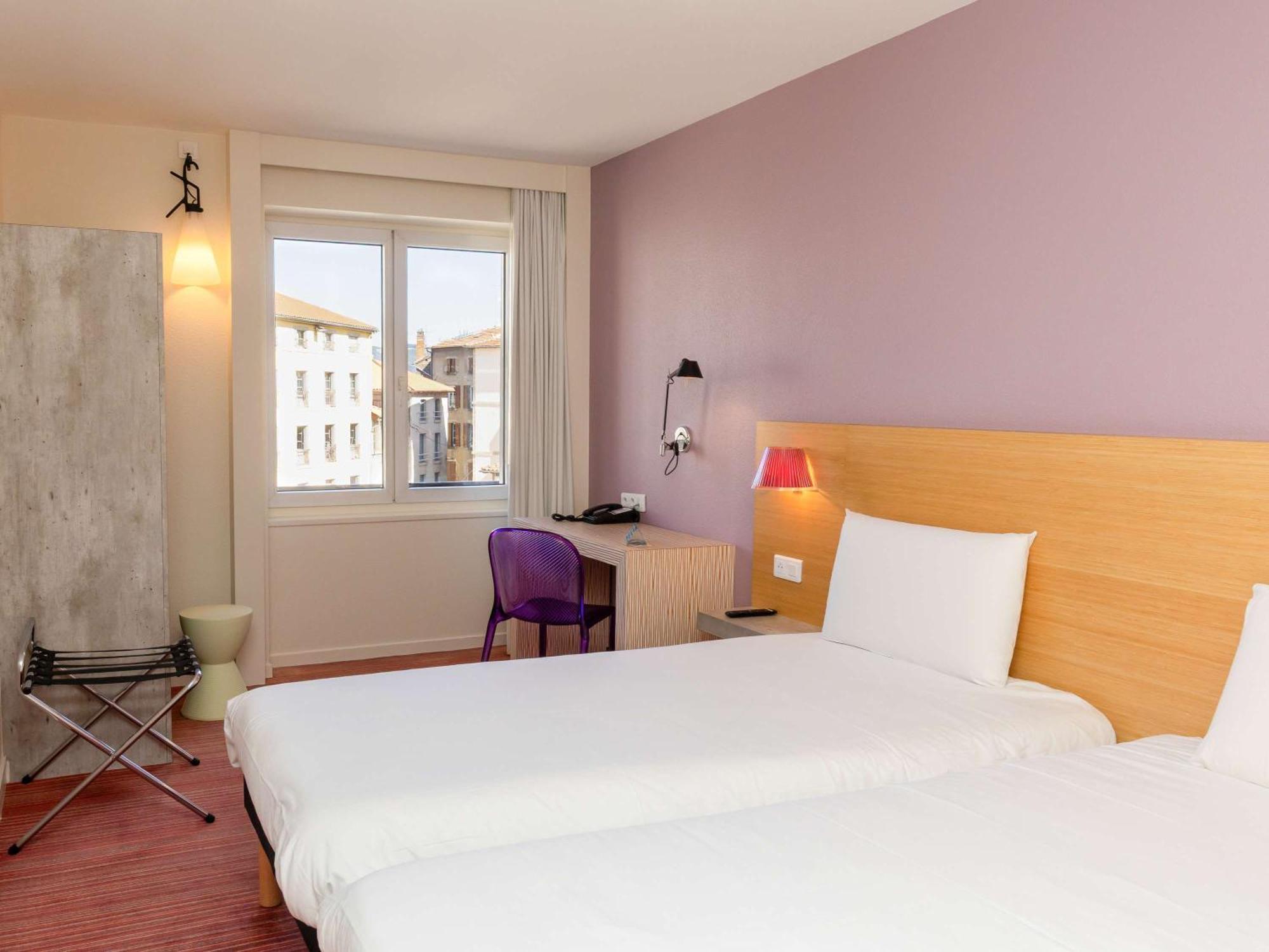 Ibis Styles Le Puy En Velay Hotel Exterior foto