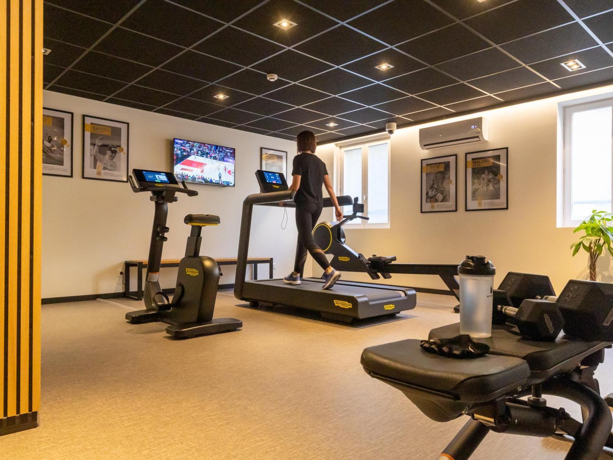 Ibis Styles Le Puy En Velay Hotel Exterior foto
